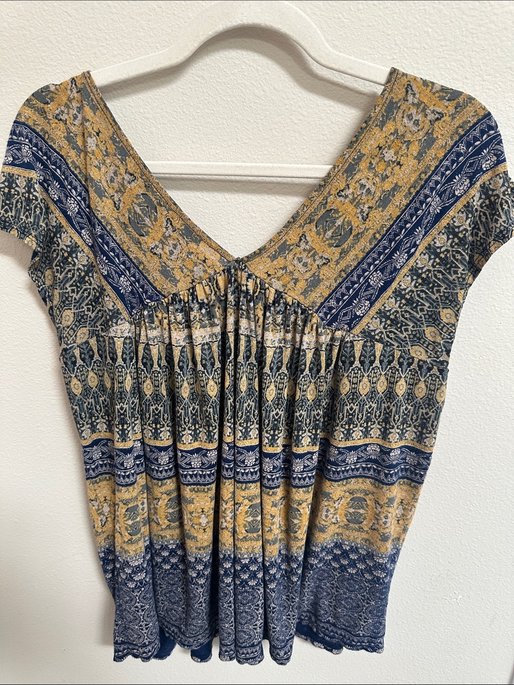 Lucky Brand Blue and Gold Boho V-Neck Blouse, Size Large